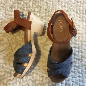 Toms Beatrix Clog Sandals